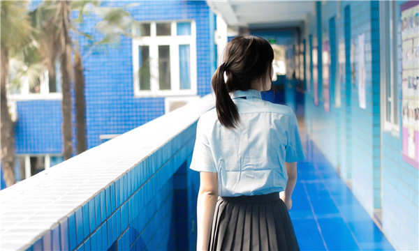镇坪如何找到一个可以帮助我生孩子的女人？